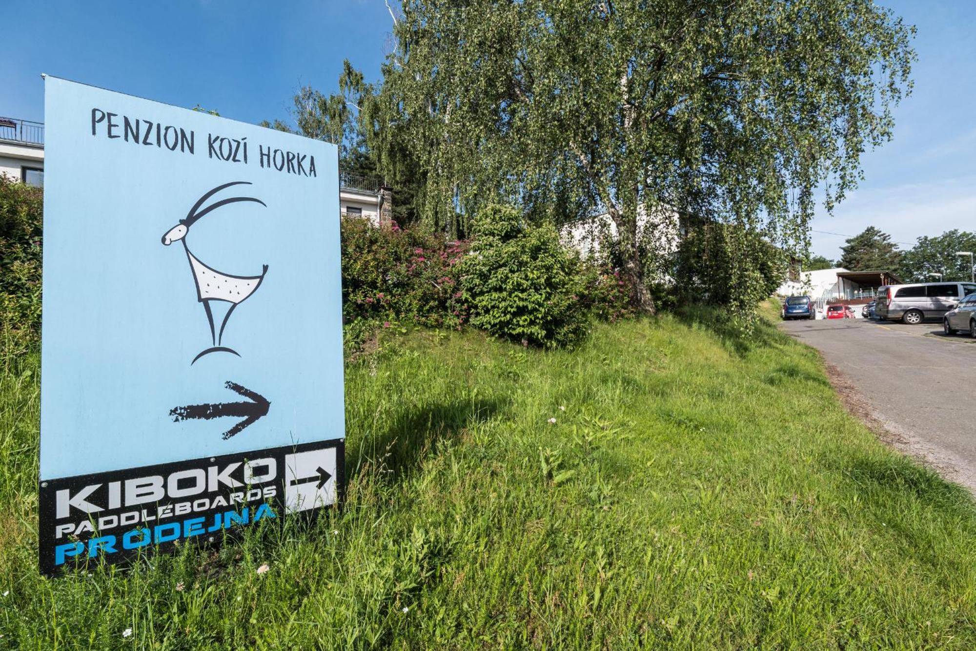 Penzion Kozi Horka U Brnenske Prehrady Брно Екстер'єр фото